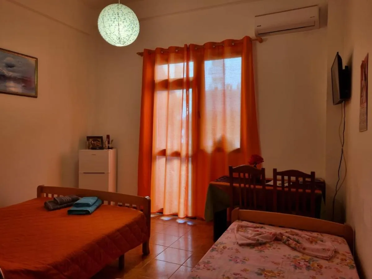Apartments 4 Steps From The Sea Durrës